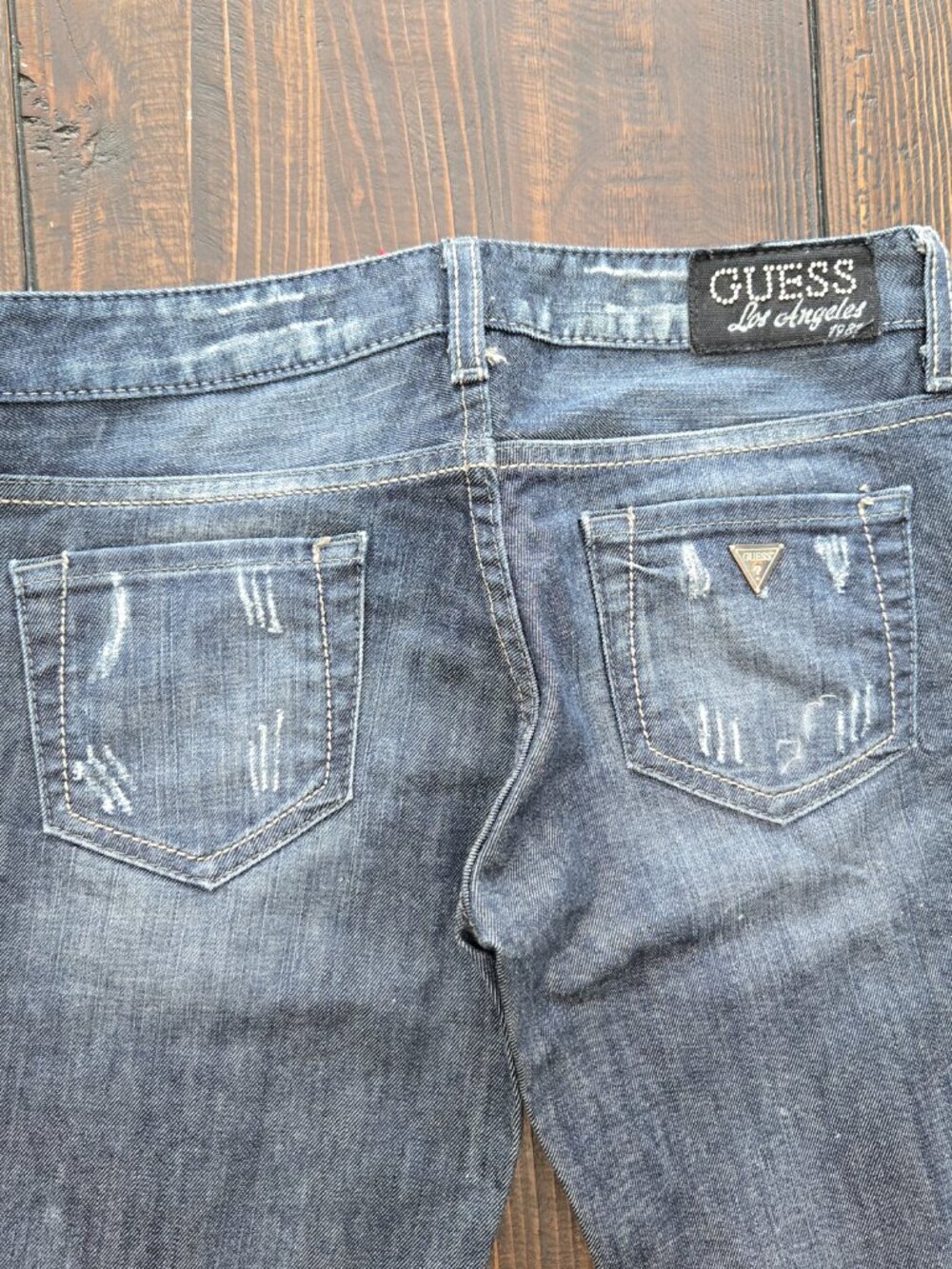 Guess Vintage Y2K Distressed Women's Foxy Flare Leg Blue Jeans Size 26×33.5 - Picture 5 of 13